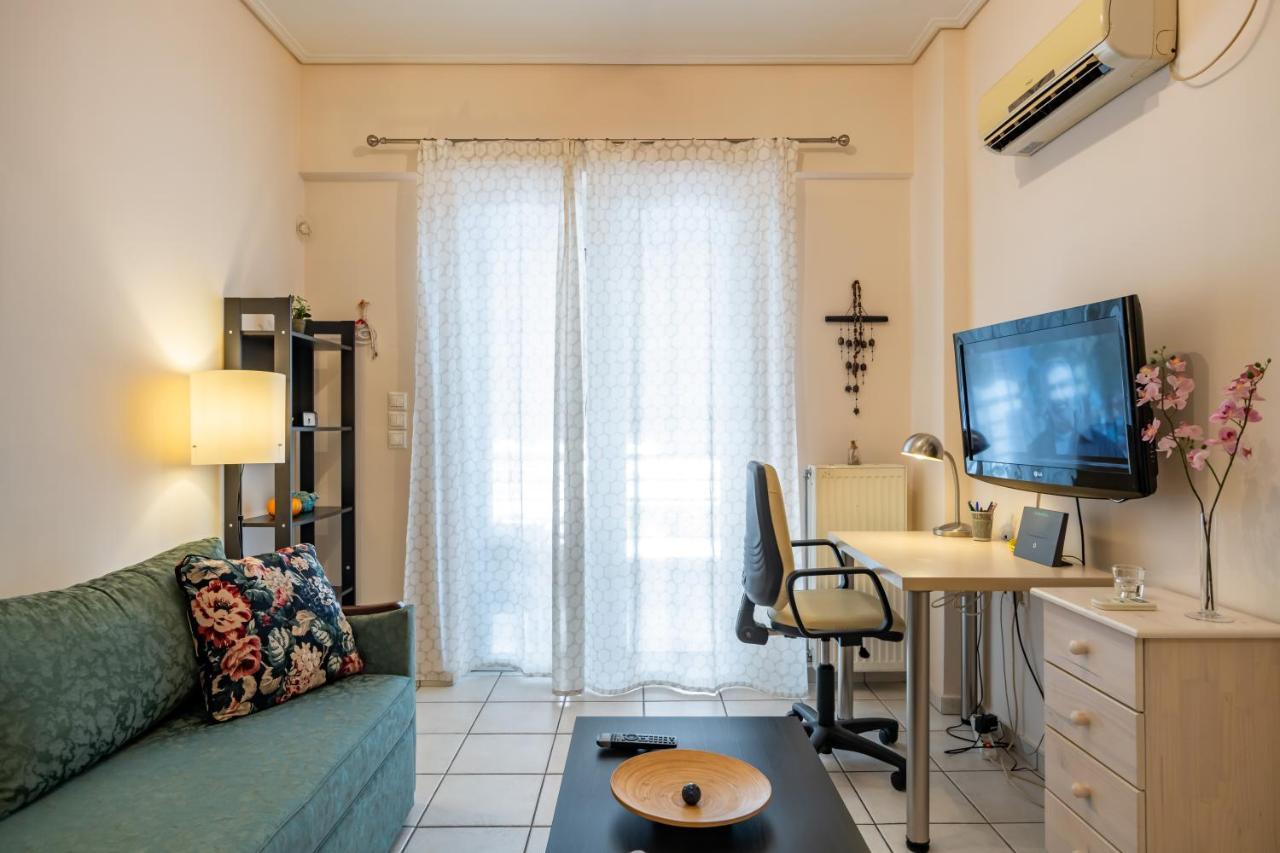 Ferienwohnung Flat In Excellent Location With Private Parking Athen Exterior foto